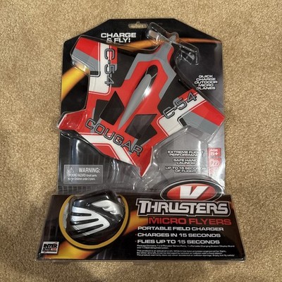 Flying Model Airplane V THRUSTERS Micro Flyers Toy Concepts COUGAR C-54 10  NEW