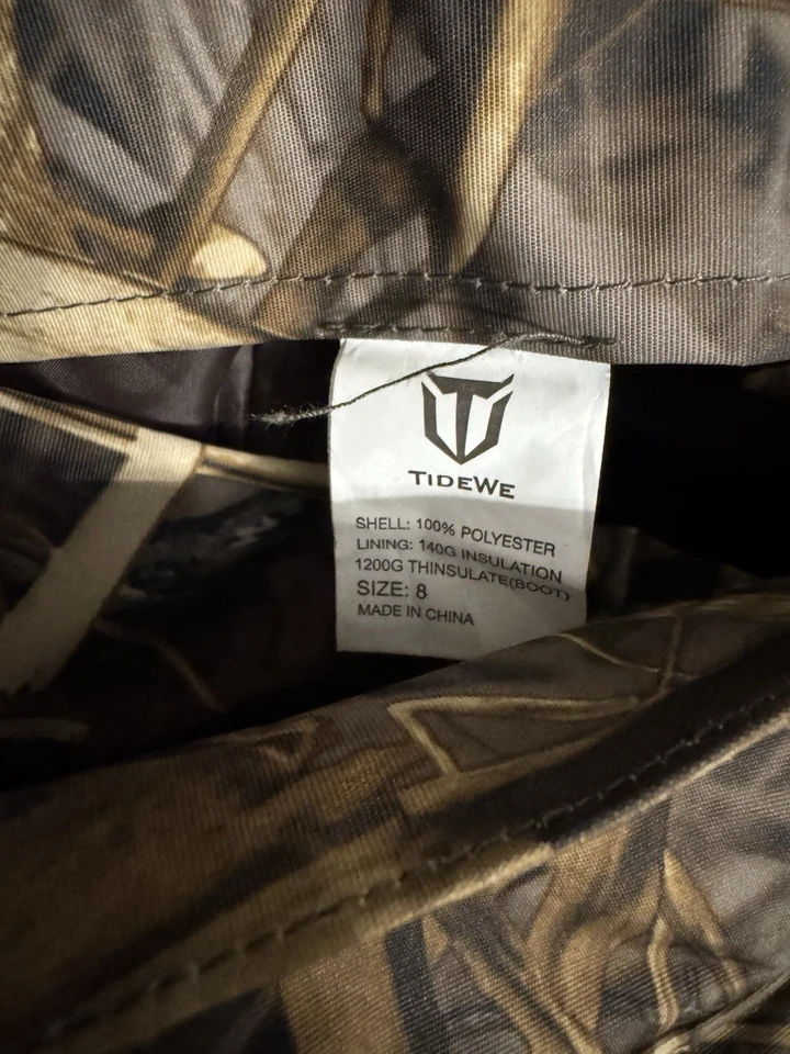 TIDEWE Insulated and Heated Chest Waders, Size 8 - Image 4 of 4