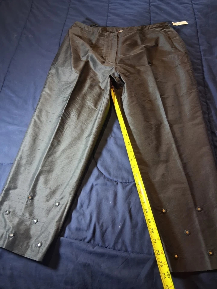 Pantalones capri Harold’s para mujer forrados negros de seda cruda talla 12 dobladillo bordado con espejo Foto 3 de 4