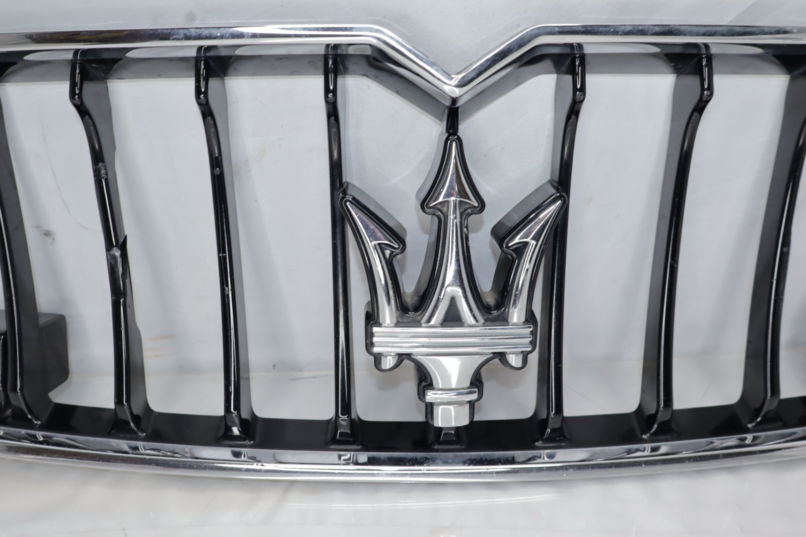 Maserati Ghibli 2014-2017 Front Bumper grille Chrome
