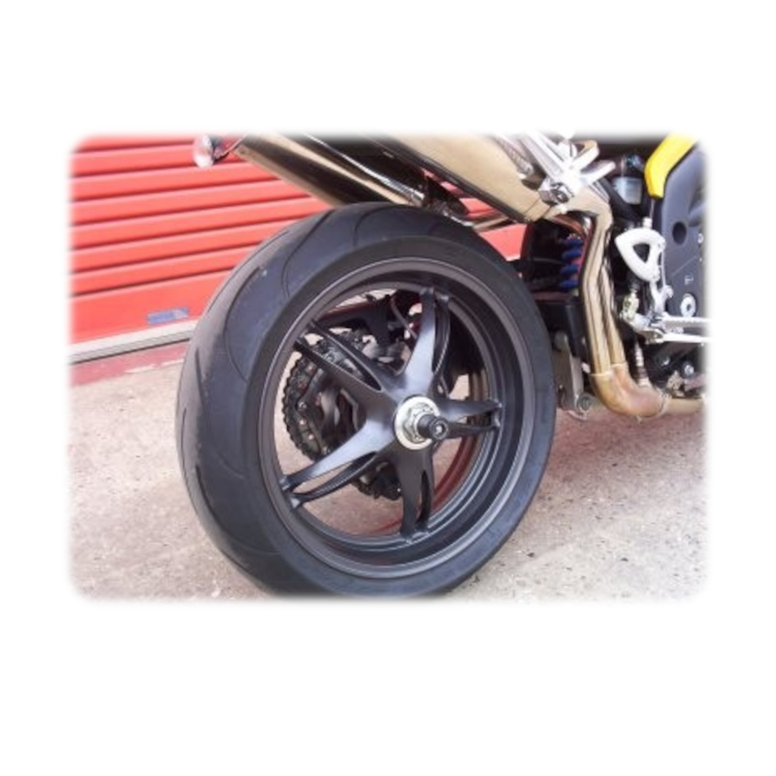 Spindle Sliders for Triumph Speed Four All Years R&G