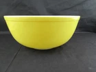 PYREX 10-inch Yellow Nesting Mixing Bowl 4Qt 404 Large Primary Bowl Vintage MCM