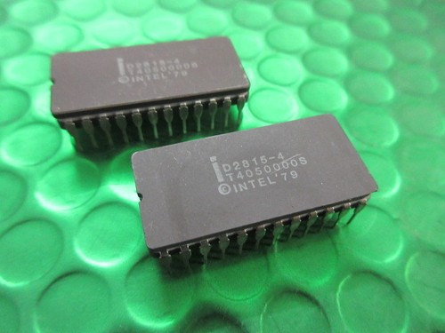 SEEQ DQ52B13-250 CDIP-24 2Kx8-Bit 16Kbit EEROM EEPROM Memory IC - Foto 5
