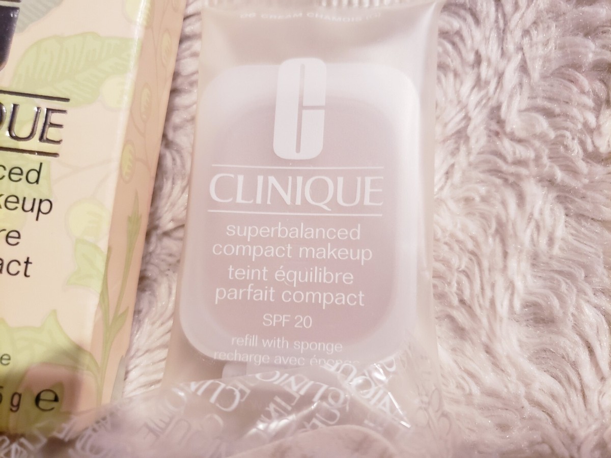 CLINIQUE Superbalanced Compact Makeup refill with Sponge 06 CREAM