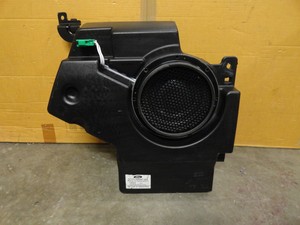 2017 ford explorer subwoofer box