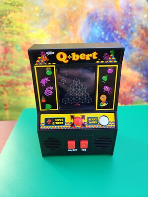 BASIC FUN Q*BERT QBERT MINI ARCADE CLASSIC VIDEO GAME #09549