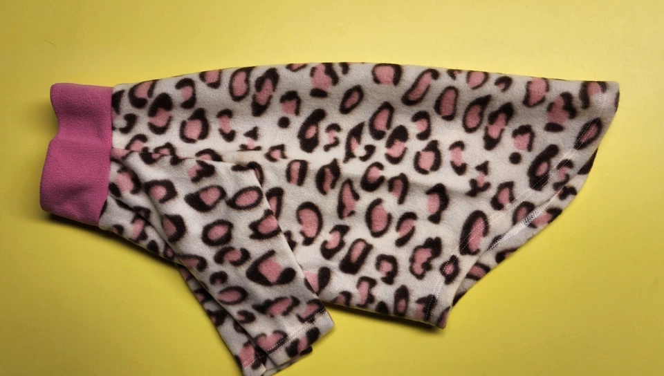 Stylish Pink Leopard Print Fleece Sweater for Cats & Small Dogs - Size Large - Image 4 of 4