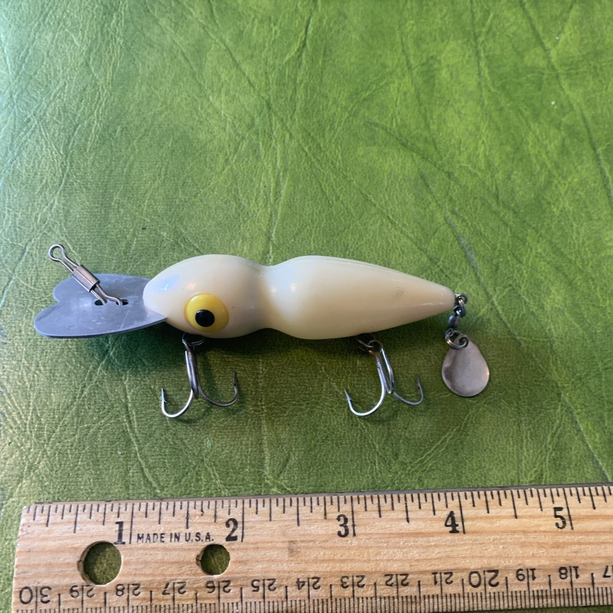 ebay.com lizard fishing lure FYAO Disc type soft baits like the 6 Zoom Lizard U6909 F OZARK LIZARD GLASS