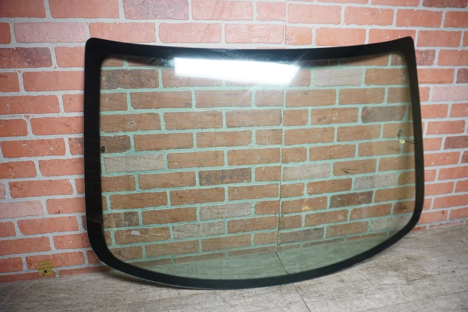 2012-2017 VOLKSWAGEN JETTA SEDAN 1.4L GAS REAR BACK WINDSHIELD WINDOW GLASS OEM - Image 2 of 4
