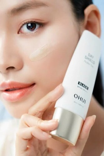 OHUI Day Shield Perfect Sun Black, Red SPF50+ PA++++ 50ml/Waterproof/NO.1Korean - Picture 8 of 12