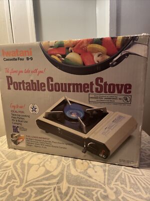 IWATANI Cassette Feu B-9 Portable Gormet Stove White , New in Box
