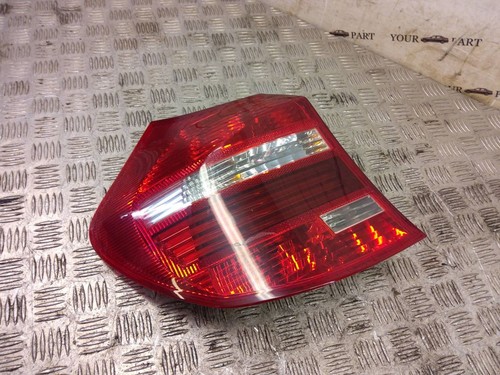 BMW 1 E81 E87 2007 Links Rücklicht Lampe Tail Light 7181297 SKE50022 45408