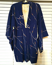 Elegant Vintage Navy Blue Japanese Kimono Haori Jacket   Floral Lining