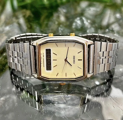 Vintage Seiko H601-5689 Alarm Chronograph Analog-Digital