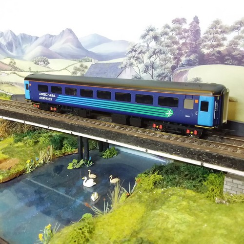 Hornby R4966 (OO) DRS MK2F 2ND Open Coach '5937'. | Condition: Used