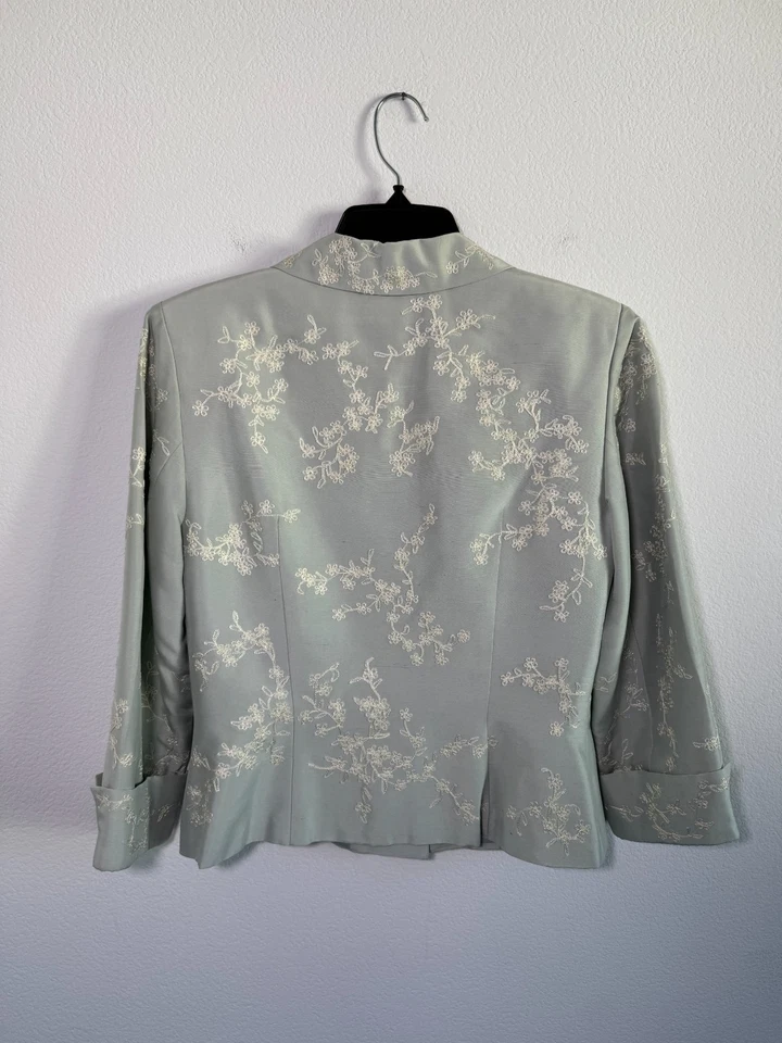 Conjunto de 2 piezas de traje falda vintage Maggy London para mujer 6 cuello de campamento bordado como nuevo Foto 3 de 4