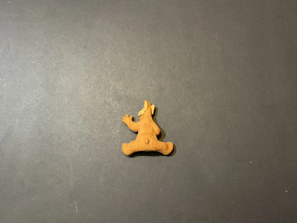 Figura de juguete de PVC de goma suave Alf 1988 Russ Alien Production sentado mini vintage Foto 4 de 4