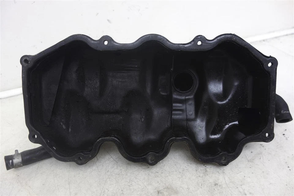 1997 1998 Infiniti Qx4 3.3L Passenger Right Engine Head Valve Cover 13264-0W000 - Image 4 of 4
