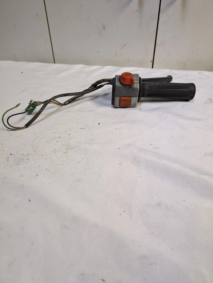 83 Honda Aero 80 NH80 1984 control derecho arranque funcionamiento apagado palanca freno percha Foto 3 de 4