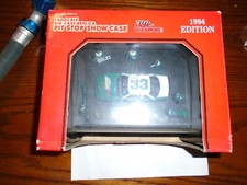 RACING CHAMPIONS, NASCAR 1/43 SCALE, 33 HARRY GANT, 1994, IN PIT STOP SHOW CASE