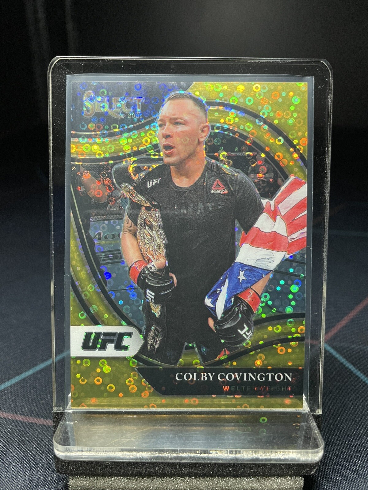 2021 Panini UFC Select COLBY COVINGTON Octagonside GOLD Disco Refractor /10