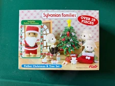 Sylvanian Families Father Christmas and Tree Set – Rare, US Seller, new in box