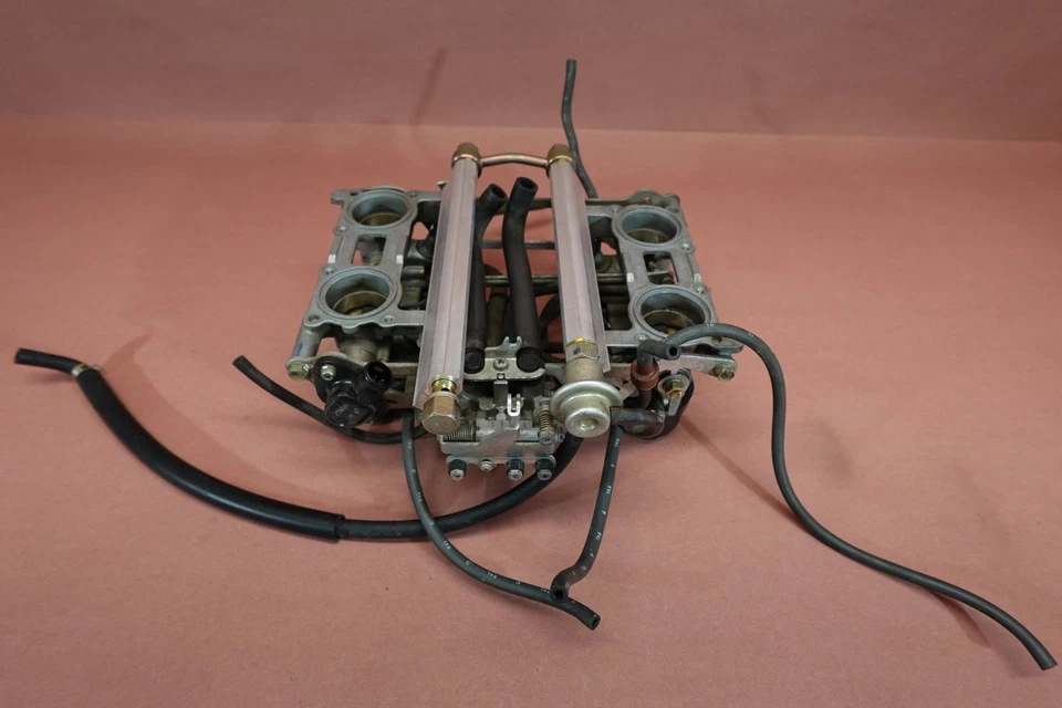 Carrocerías del acelerador Honda Interceptor 800 VFR800 1998-2001 Foto 3 de 4