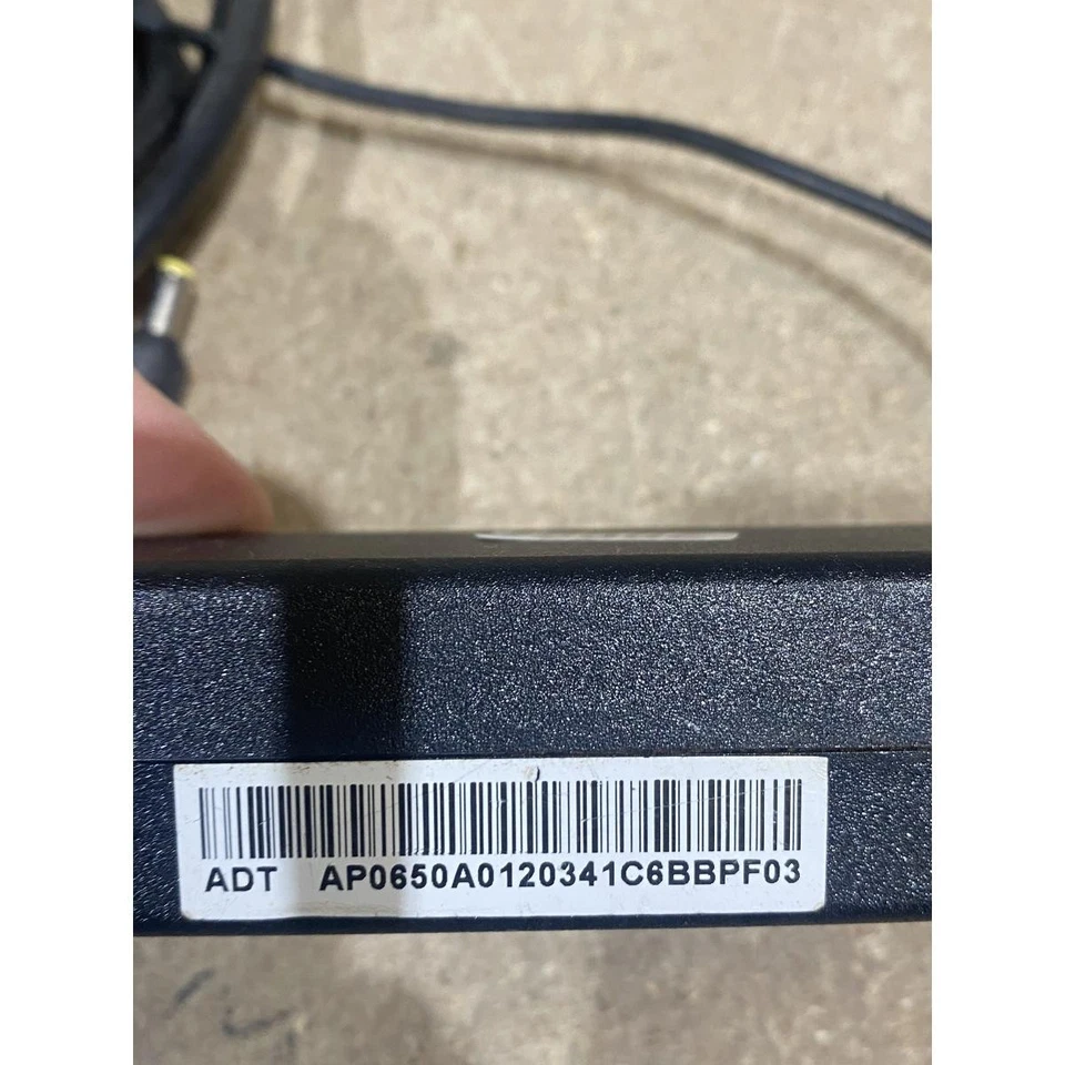 Hipro HP-A0652R3B AC Adapter Charger Black 19V 3.42A 65W for Acer Aspire Laptops - Image 3 of 4