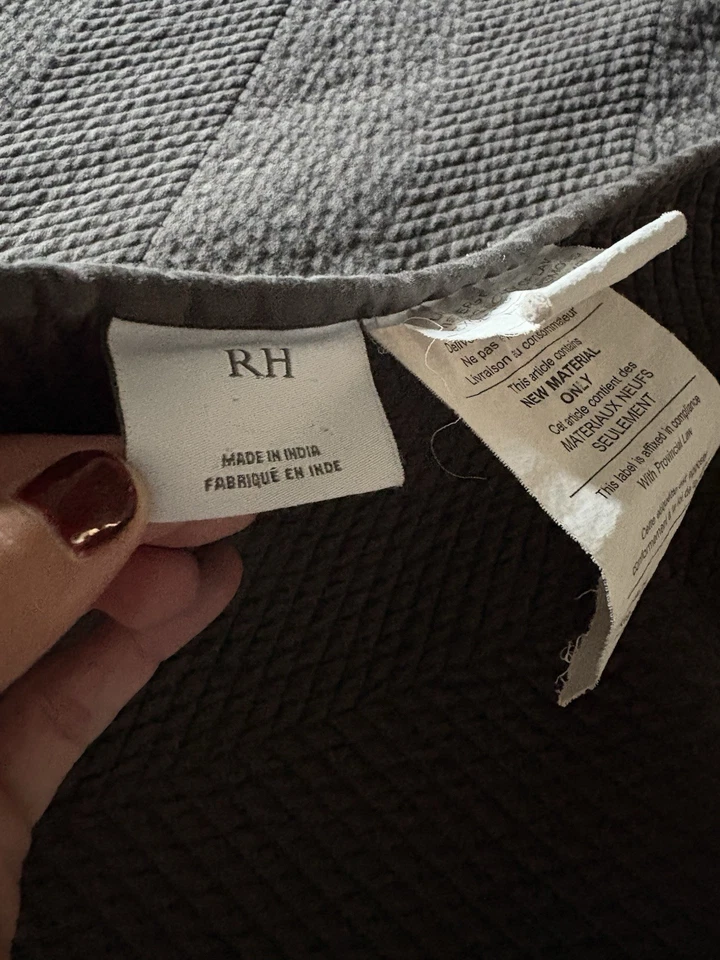 Restauración Hardware Cobertor Terciopelo Puntada Chevron GRÁFICO King/Cal King Lujo Foto 2 de 4