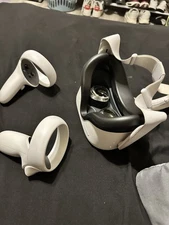 Oculus Quest 2 Virtual Reality All-in-One Headset 128GB