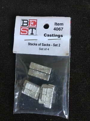 Bollinger Edgerly/BEST~#4057- HO~Metal Castings Stack of Sacks ~Small~Set of 4