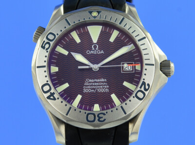 Omega Seamaster Diver 300M Titan Red Dial Seltenheit -Uhrencenter Berlin 23276