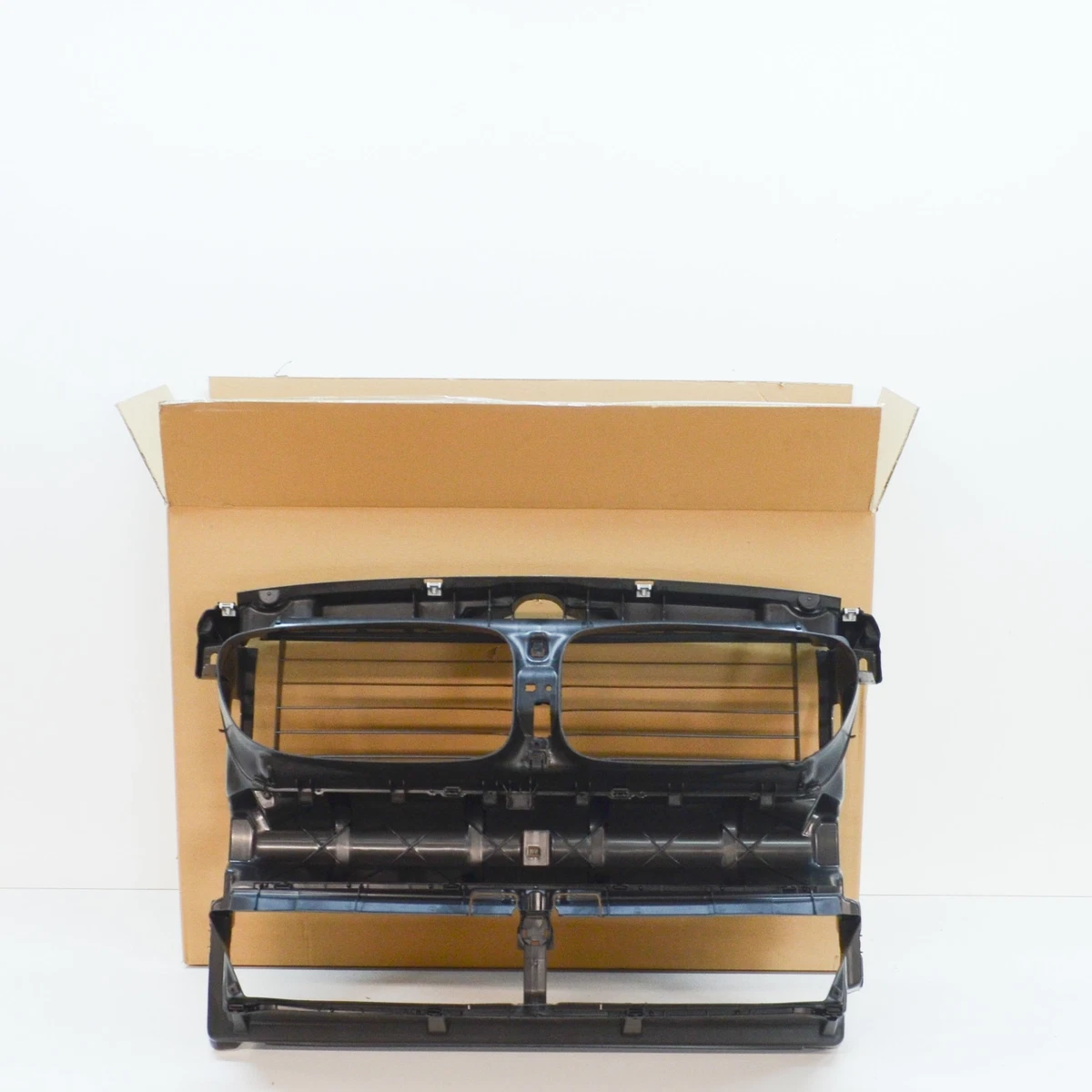 BMW 5 F10 Radiator Core Air Duct 51647332892 NEW GENUINE | eBay