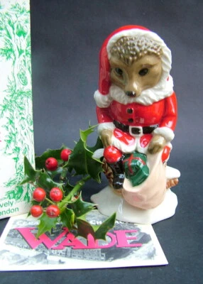 Santa Hedgehog Figurine Wade From the Forest Deep Series New Boxed & Certificate