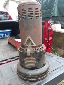 Antique PERFECTION 1700 Oil Kerosene Parlor Cabin Heater, No Wick