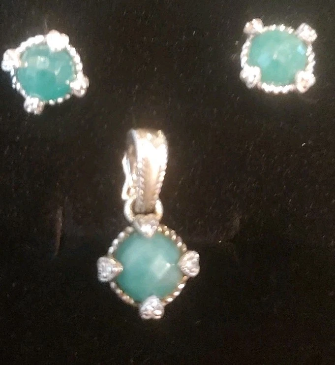 Pendientes Judith Ripka Diosa Calcedonia Verde y Dije a Juego Foto 3 de 4