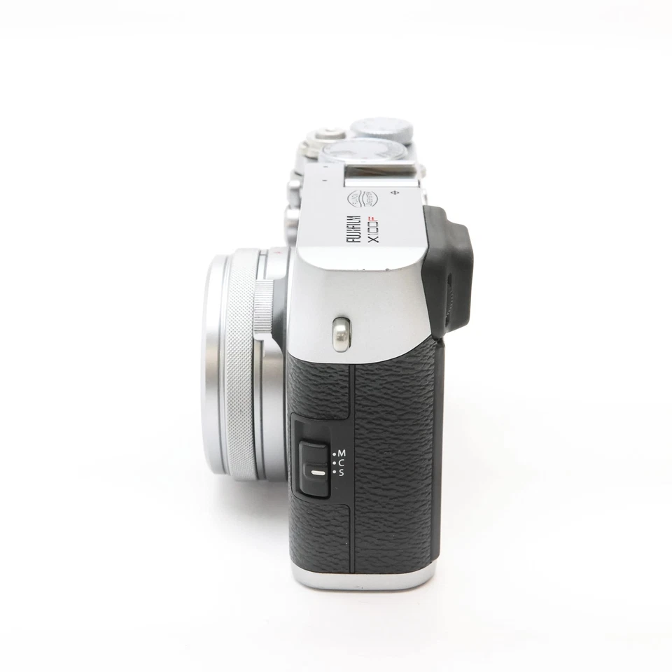 Fujifilm Fuji X100F Silver Digital Camera Shutter Count 9142 - Image 2 of 4