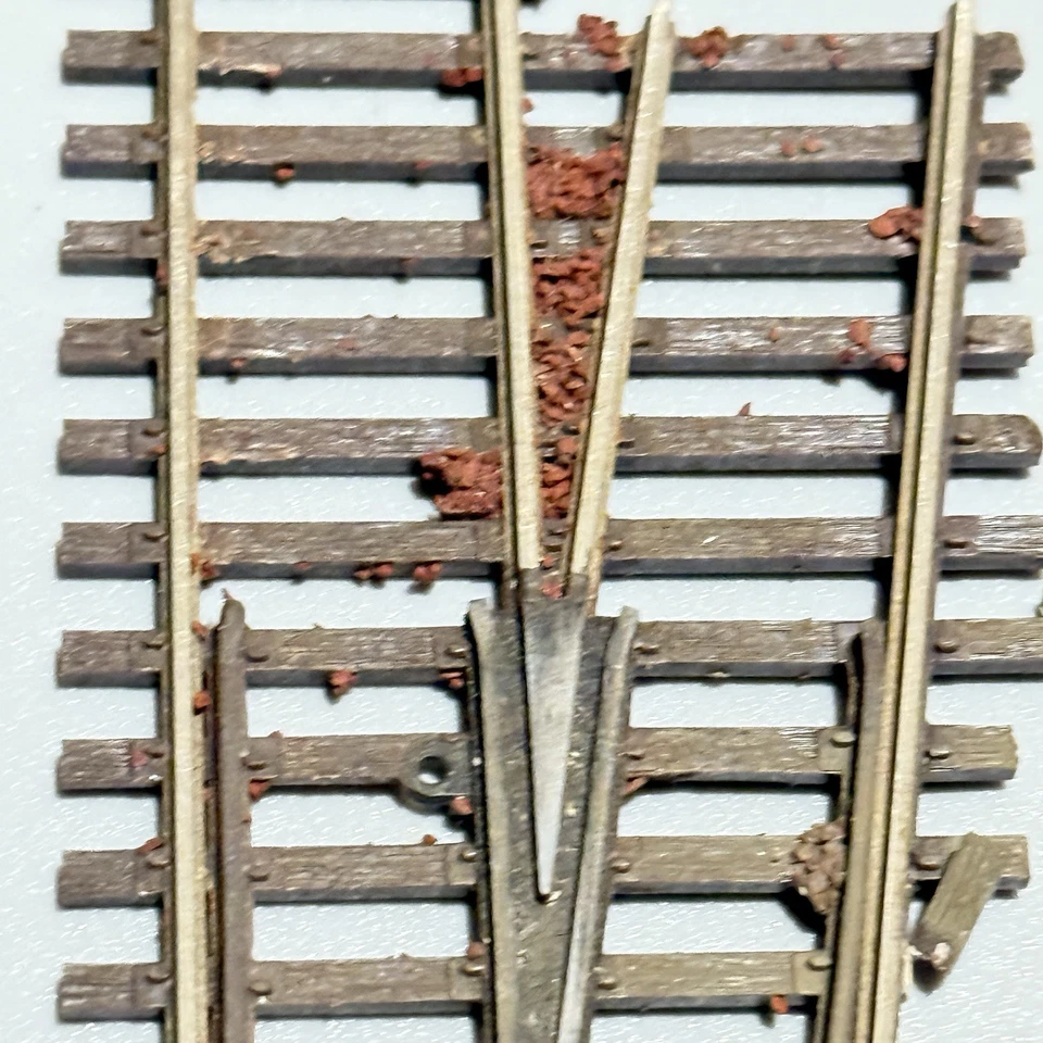 LOT OF 9 MIXED BRANDS TRACK TURNOUTS ATLAS SHINOHARA CODE 83 HO RT/LFT DAMAGE - Image 4 of 4