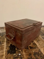 Antique Heavy Iron Strong Box Safe Banker Stagecoach Railroad Wells Fargo