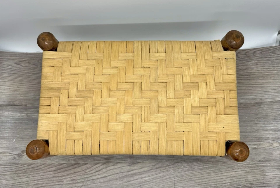 Vtg 16 x 9.5" Handmade Woven Rattan Wicker Wood Crafts Quaker Style Footstool - Image 3 of 4