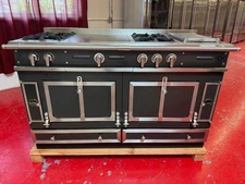 60” La Cornue Chateau 150 Dual Fuel Range CH7NNGEU11 Matte Black (Used)
