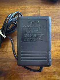 Sega Genesis Model 1 NON TMSS System Console w/ OEM Controller & Cables MK-1601