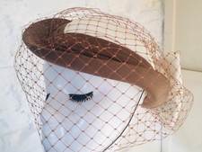 Cream & Coffee Vintage Hut