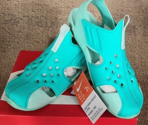 nike sunray protect junior