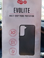 Tech21 EvoLite Series Flexible Gel Case for Samsung Galaxy S22 Black