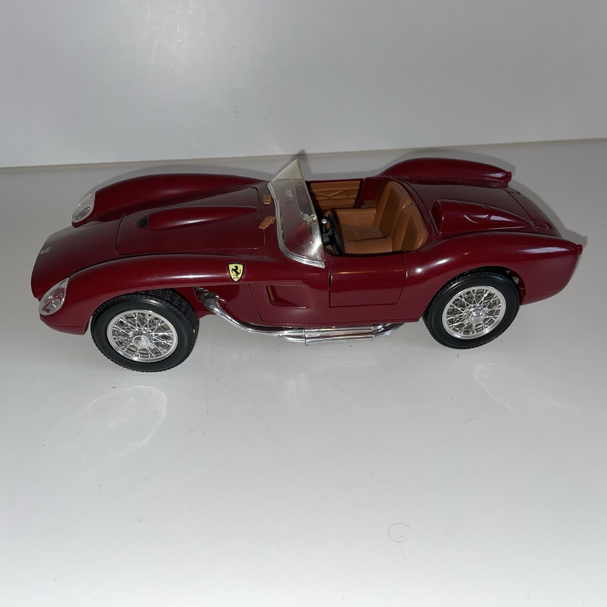 Ferrari Testarossa 250 CMC 1/18 - Collection