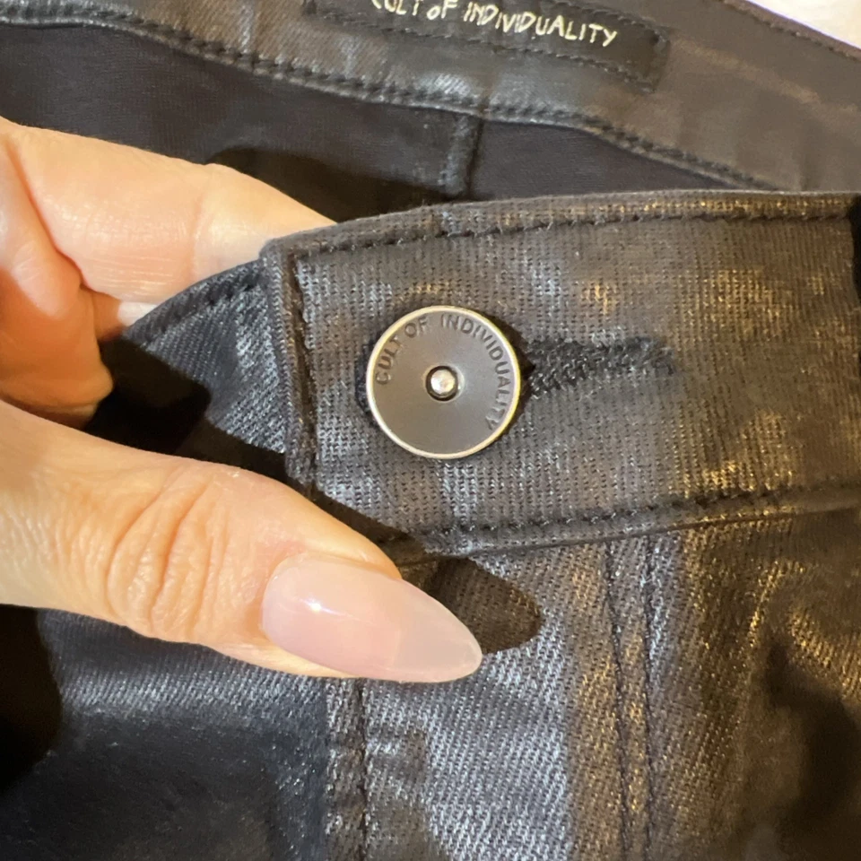 Cult of Individuality Preto Zen Estilo Cintura Média 75715B500L Tamanho 28 - Imagem 4 de 4