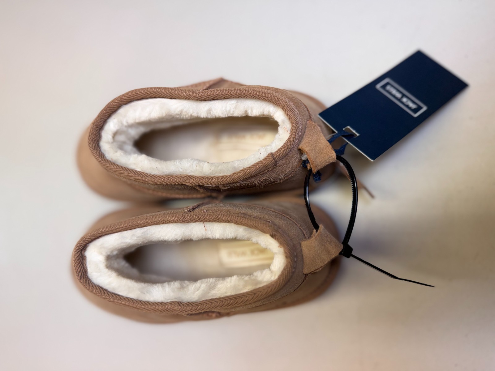 Jack Wills Low Snug Boots UK 5 EU 38 Tan Faux Fur Lined Slip On Ankle image 3