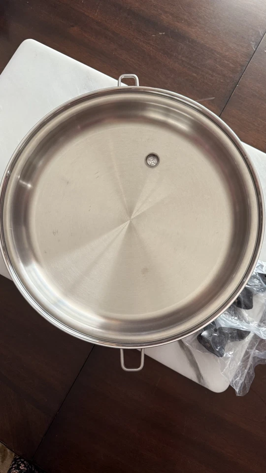 Saladmaster Braiser Wok 316Ti - Titanio Acero Inoxidable 9 Cuartos EE. UU. Foto 4 de 4