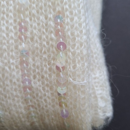 Vintage Y2K Turtleneck Sweater M Ivory Cream Mohair Fuzzy Sequins Moda Intl - Picture 10 of 10
